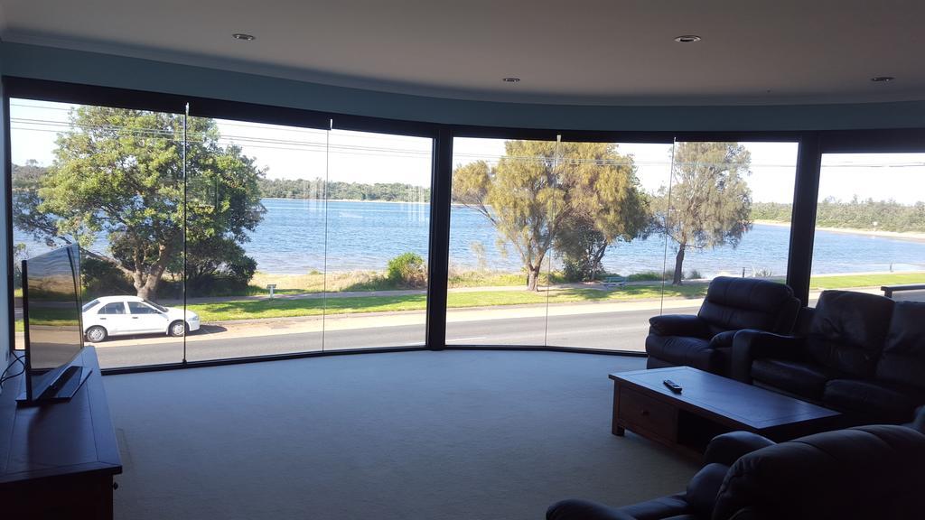 Heyfield Motel And Apartments Lakes Entrance Exterior foto